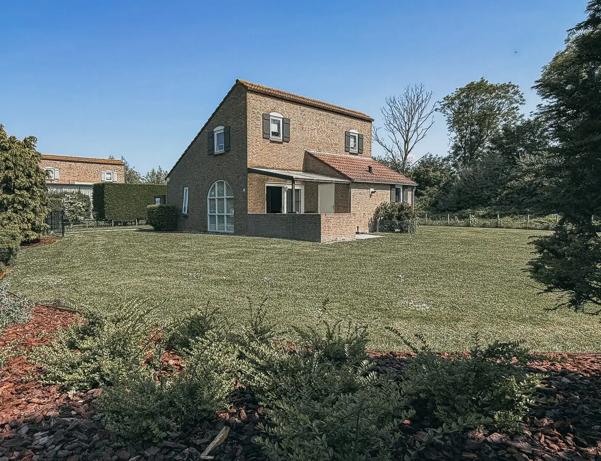 Het huis aan de Grote Christoffelstraat met de grote tuin